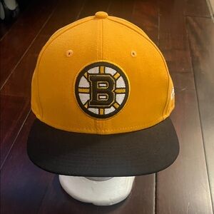 Boston Bruins Gold and Black Snapback Hat:  7 1/4